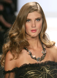 Project Runway Hairstyle Curls