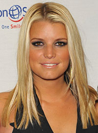 Worst Haircut for Round Faces Jessica Simpson