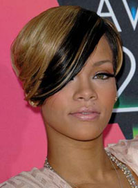 Best Haircut for Diamond Faces Rihanna
