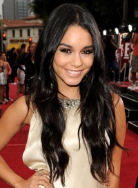 How to stand out Vanessa Hudgens