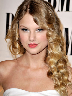 taylor swift curly hair curling iron