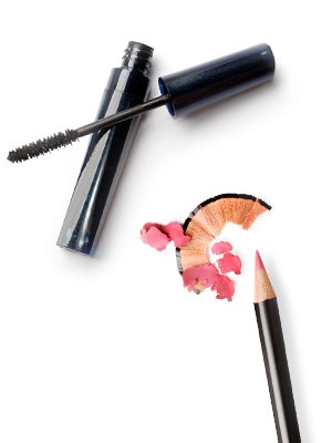spring break beauty makeup highlighter
