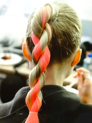 Ponytail with color extensions