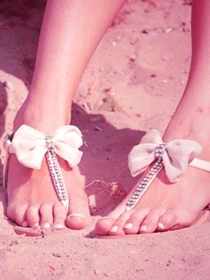 bow sandals